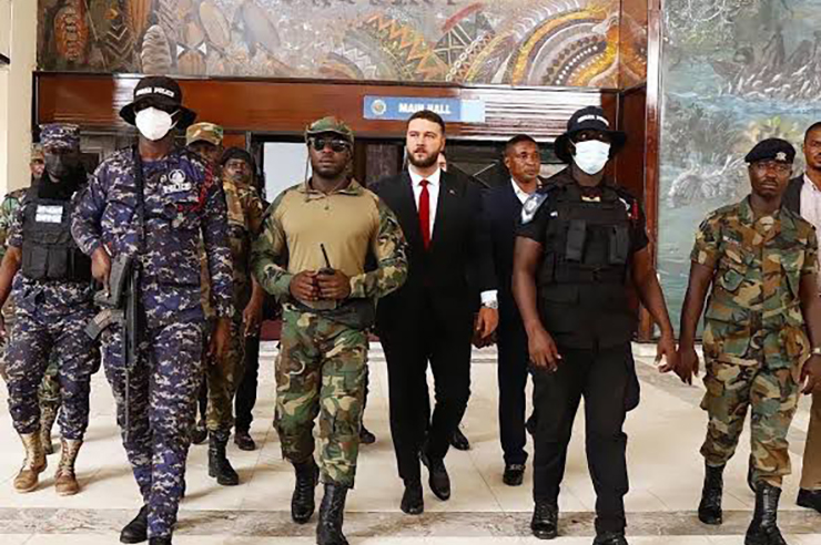 Yasin Hacıoğlu Afrika : Türk Madenciliğinin Afrika Stratejisi ve Etkisi
